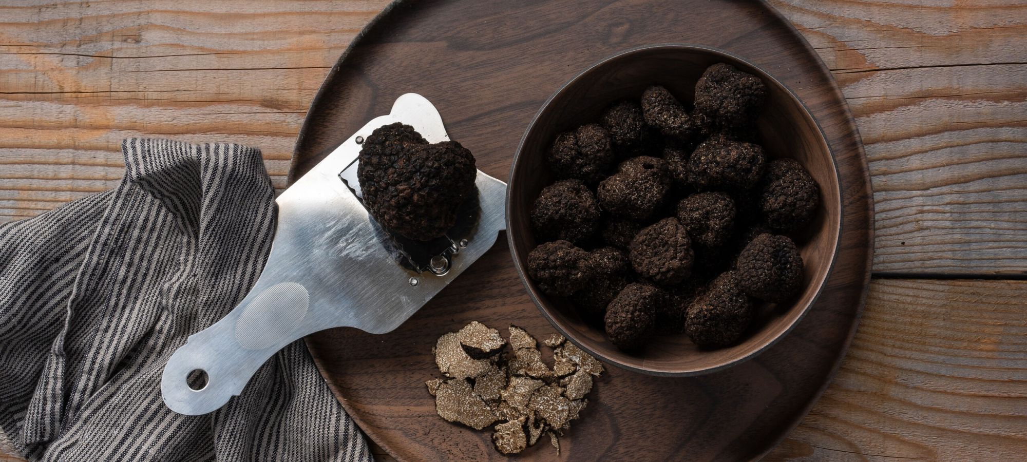 foto de trufas negras